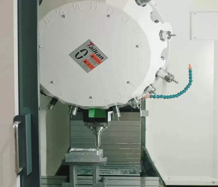Сверлильно-фрезерная обработка с ЧПУ