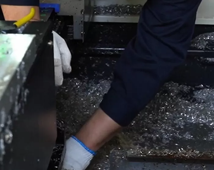  CNC Components Cleaning