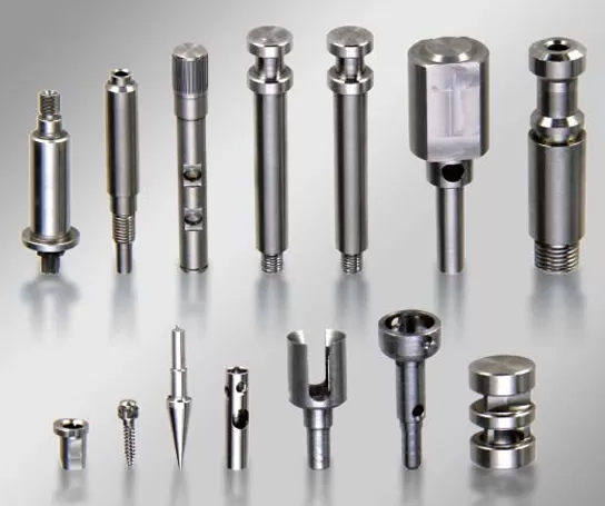 Один шпиндель Автоматический токарный станок