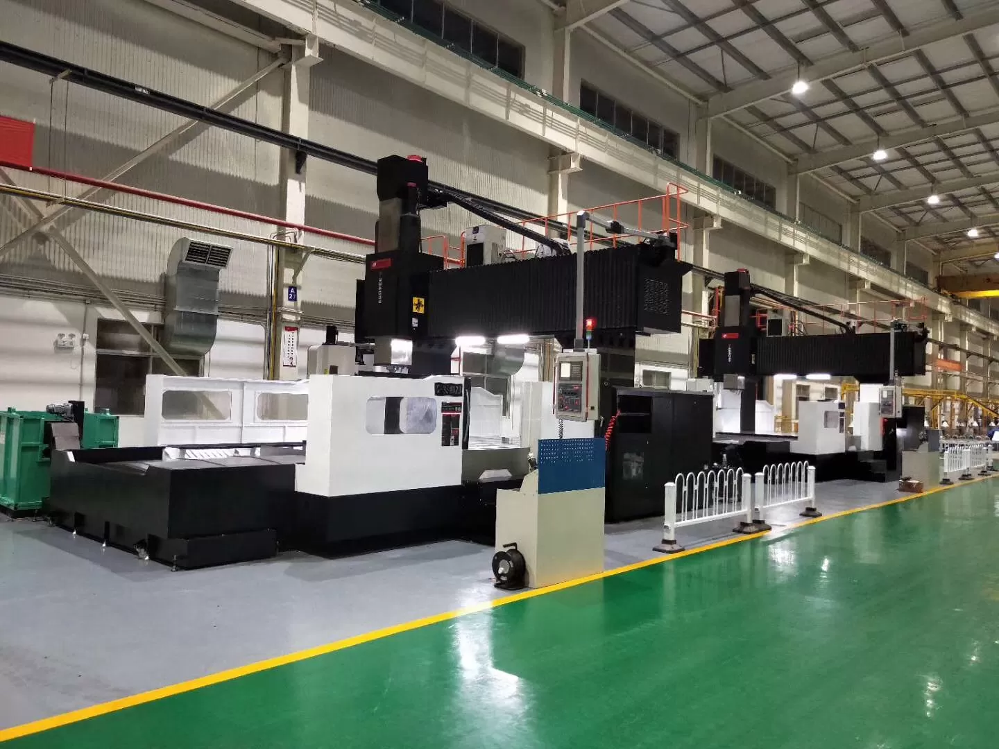 Шесть конфигураций головки шпинделя для расширенных возможностей обработки